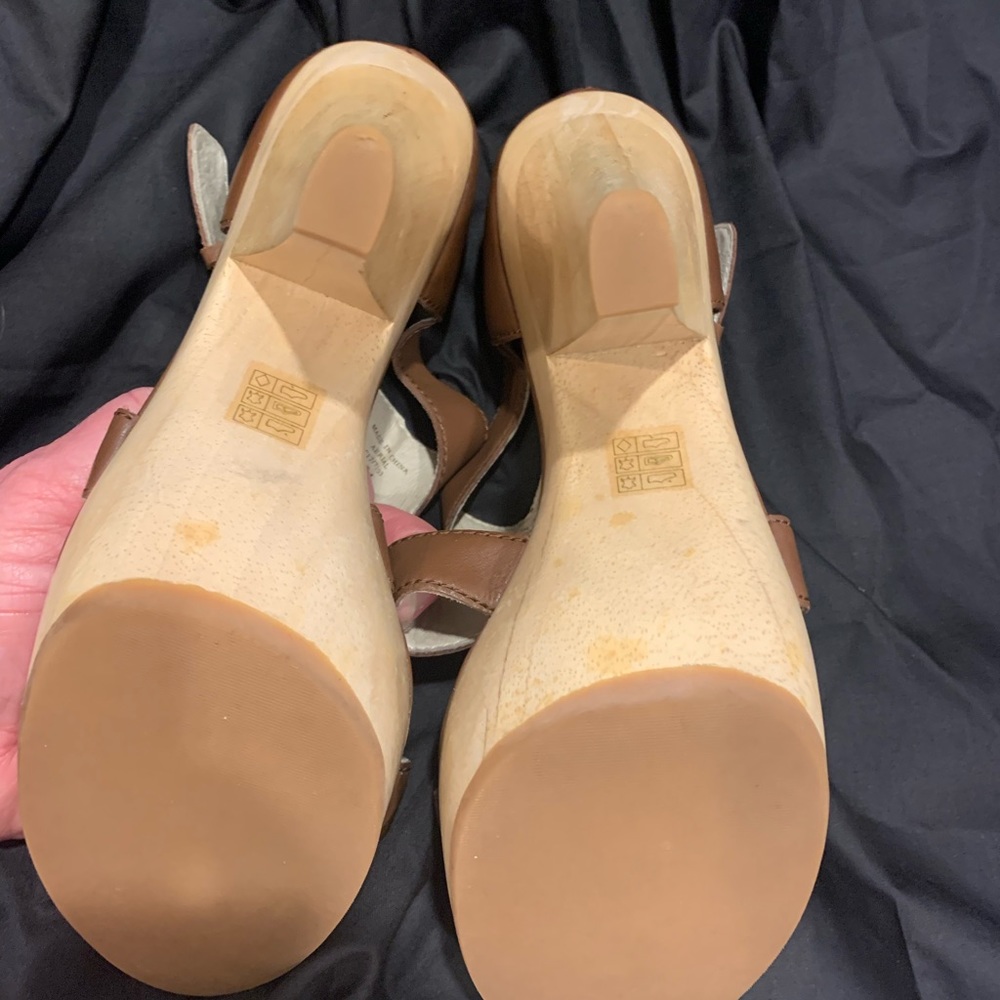 Max Studio Arial Platform Heels Size 9M - Picture 8 of 11